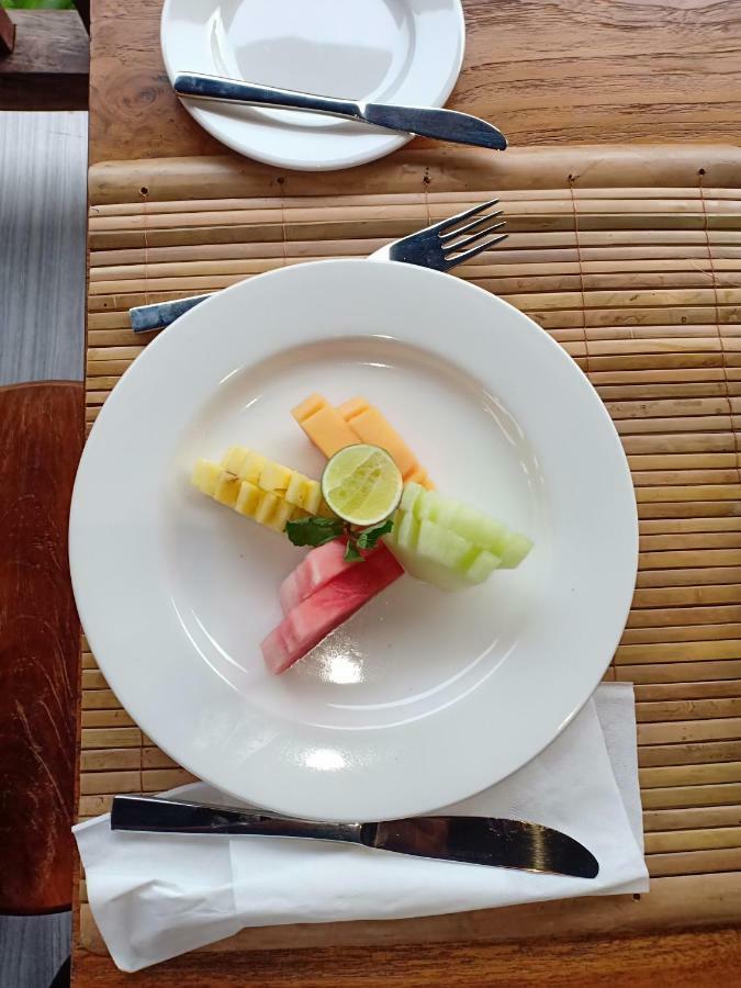 Ubud Glassy Villa By Pramana Villas מראה חיצוני תמונה